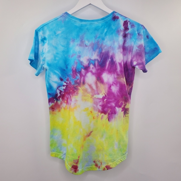 Friends Custom Ice Tie Dye Logo Spellout Graphic Tee Shirt Rainbow - Picture 5 of 8